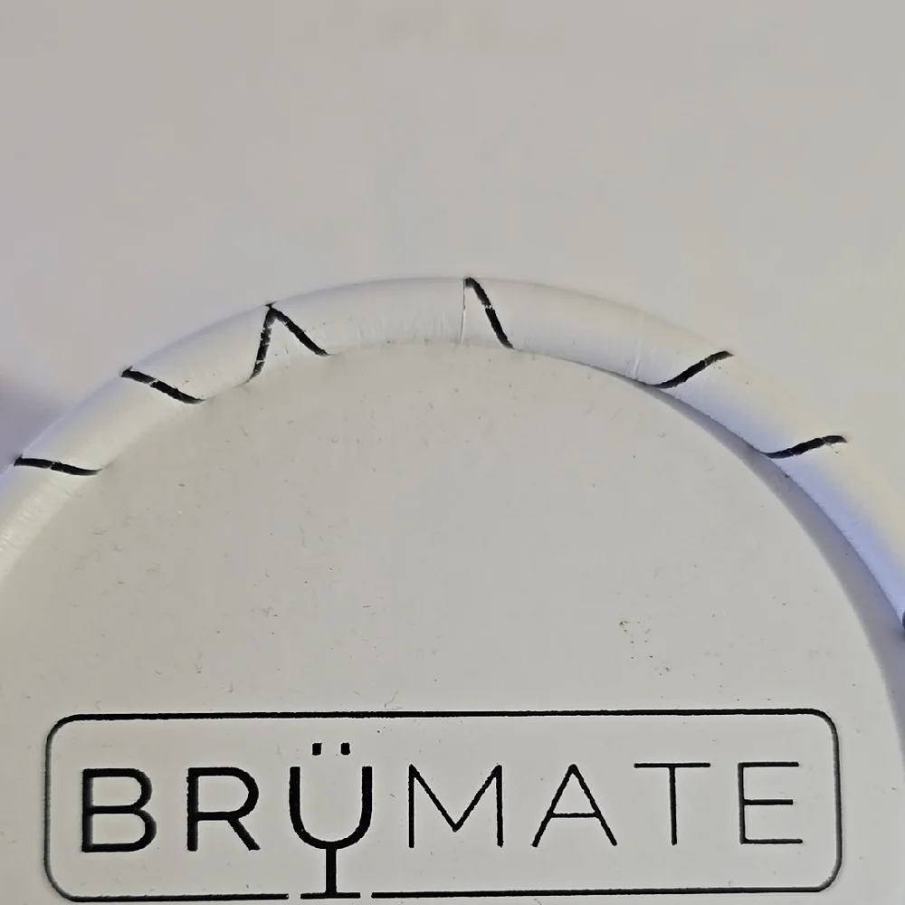 BrüMate Hopsulator Slim in Dark Aura - Picture 2 of 4